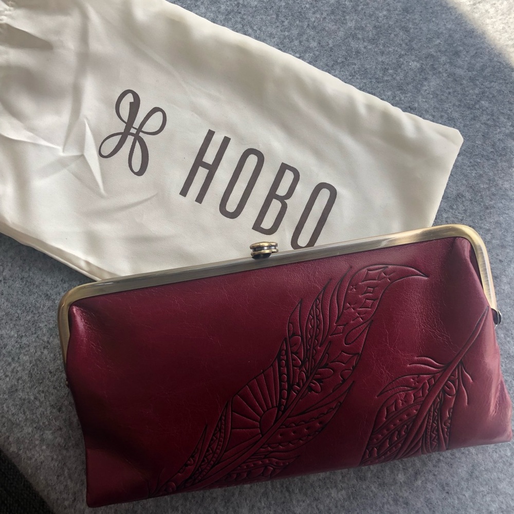 Hobo wallet clutch